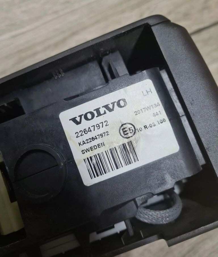 JOYSTICK ZMIANY BIEGÓW GAŁKA LEWAREK VOLVO FH 4 FM 4 FH 16 EURO 6 22647972 Volvo FH 4 FM 4 FH 16 EURO 6 22647972 Volvo VOLVO FH 4 FM 4 FH 16 EURO 6 22647972 - Radiaca páka pre Nákladné auto: obrázok 3 JOYSTICK ZMIANY BIEGÓW GAŁKA LEWAREK VOLVO FH 4 FM 4 FH 16 EURO 6 22647972 Volvo FH 4 FM 4 FH 16 EURO 6 22647972 Volvo VOLVO FH 4 FM 4 FH 16 EURO 6 22647972 - Radiaca páka pre Nákladné auto: obrázok 3