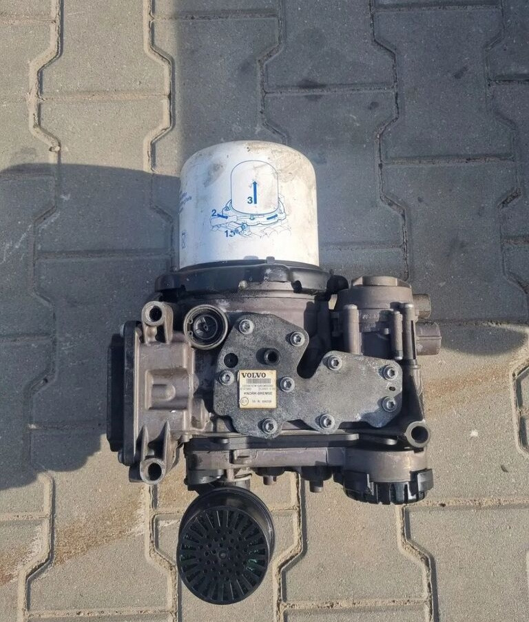 KNORR-BREMSE ZAWÓR OSUSZACZ POWIETRZA APM VOLVO FH 4 FM 4 FMX 4 EURO 6 - Diely bŕzd pre Nákladné auto: obrázok 2 KNORR-BREMSE ZAWÓR OSUSZACZ POWIETRZA APM VOLVO FH 4 FM 4 FMX 4 EURO 6 - Diely bŕzd pre Nákladné auto: obrázok 2