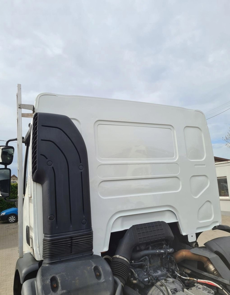 KOMPLETNA DZIENNA RENAULT GAMA D19 D EURO 6 - Kabína: obrázok 5 KOMPLETNA DZIENNA RENAULT GAMA D19 D EURO 6 - Kabína: obrázok 5