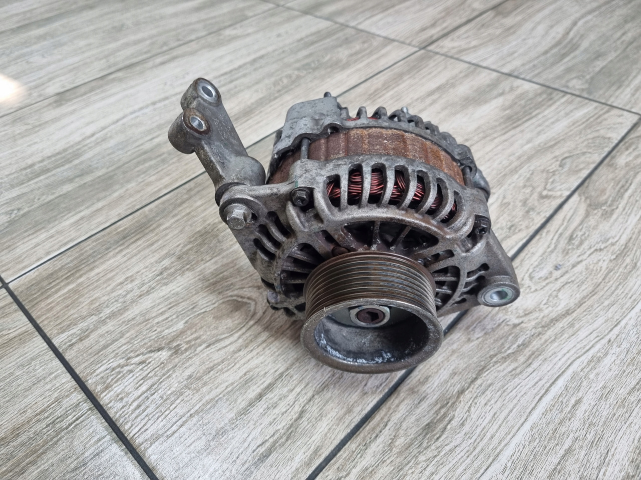 MITSUBISHI ALTERNATOR FORD F-MAX TRUCKS 500 - Alternátor pre Nákladné auto: obrázok 3 MITSUBISHI ALTERNATOR FORD F-MAX TRUCKS 500 - Alternátor pre Nákladné auto: obrázok 3