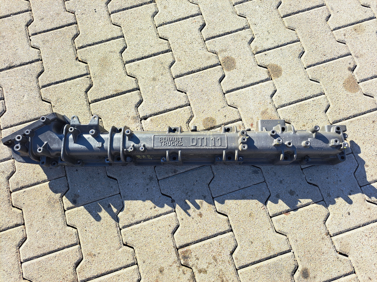 RENAULT KOLEKTOR SSĄCY DOLOTOWY RENAULT GAMA T C K RANGE DTI 11 EURO 6 - Sacie potrubie pre Nákladné auto: obrázok 1 RENAULT KOLEKTOR SSĄCY DOLOTOWY RENAULT GAMA T C K RANGE DTI 11 EURO 6 - Sacie potrubie pre Nákladné auto: obrázok 1