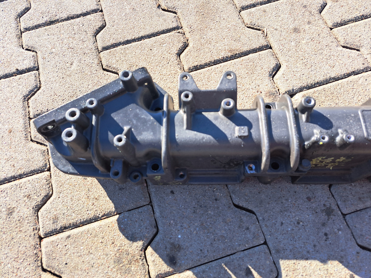 RENAULT KOLEKTOR SSĄCY DOLOTOWY RENAULT GAMA T C K RANGE DTI 11 EURO 6 - Sacie potrubie pre Nákladné auto: obrázok 2 RENAULT KOLEKTOR SSĄCY DOLOTOWY RENAULT GAMA T C K RANGE DTI 11 EURO 6 - Sacie potrubie pre Nákladné auto: obrázok 2