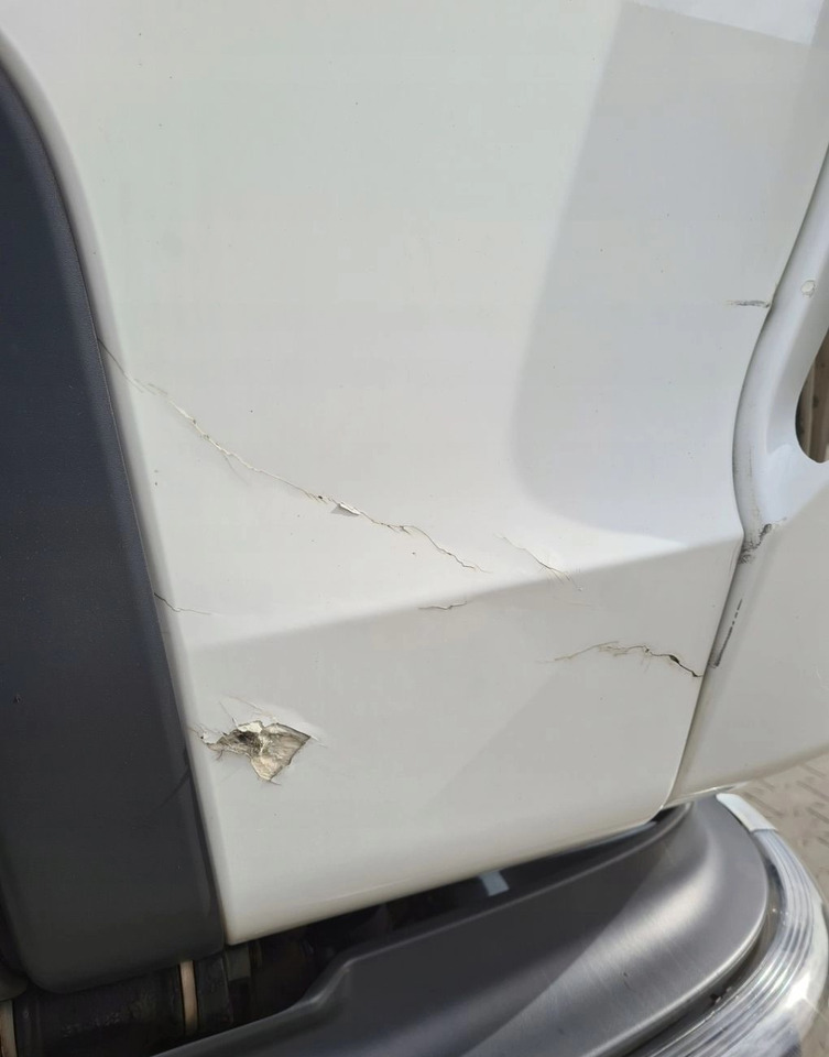 RENAULT MASKA ATRAPA PRZÓD KABINY ORYGINAŁ RENAULT GAMA D WIDE EURO 6 SZEROKA 2M - Kapota pre Nákladné auto: obrázok 3 RENAULT MASKA ATRAPA PRZÓD KABINY ORYGINAŁ RENAULT GAMA D WIDE EURO 6 SZEROKA 2M - Kapota pre Nákladné auto: obrázok 3