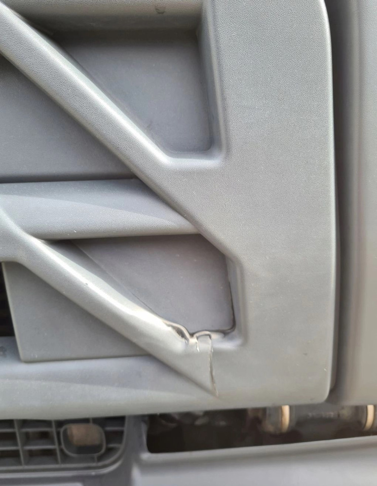 RENAULT MASKA ATRAPA PRZÓD KABINY ORYGINAŁ RENAULT GAMA D WIDE EURO 6 SZEROKA 2M - Kapota pre Nákladné auto: obrázok 4 RENAULT MASKA ATRAPA PRZÓD KABINY ORYGINAŁ RENAULT GAMA D WIDE EURO 6 SZEROKA 2M - Kapota pre Nákladné auto: obrázok 4