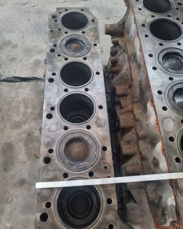 RENAULT PREMIUM DXI 11 410 450 1002035 Renault PREMIUM 410 450 - Blok valcov pre Nákladné auto: obrázok 1 RENAULT PREMIUM DXI 11 410 450 1002035 Renault PREMIUM 410 450 - Blok valcov pre Nákladné auto: obrázok 1