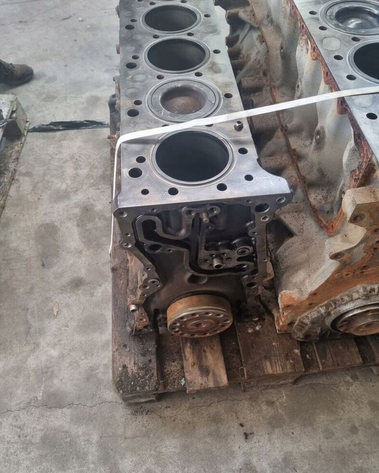RENAULT PREMIUM DXI 11 410 450 1002035 Renault PREMIUM 410 450 - Blok valcov pre Nákladné auto: obrázok 3 RENAULT PREMIUM DXI 11 410 450 1002035 Renault PREMIUM 410 450 - Blok valcov pre Nákladné auto: obrázok 3