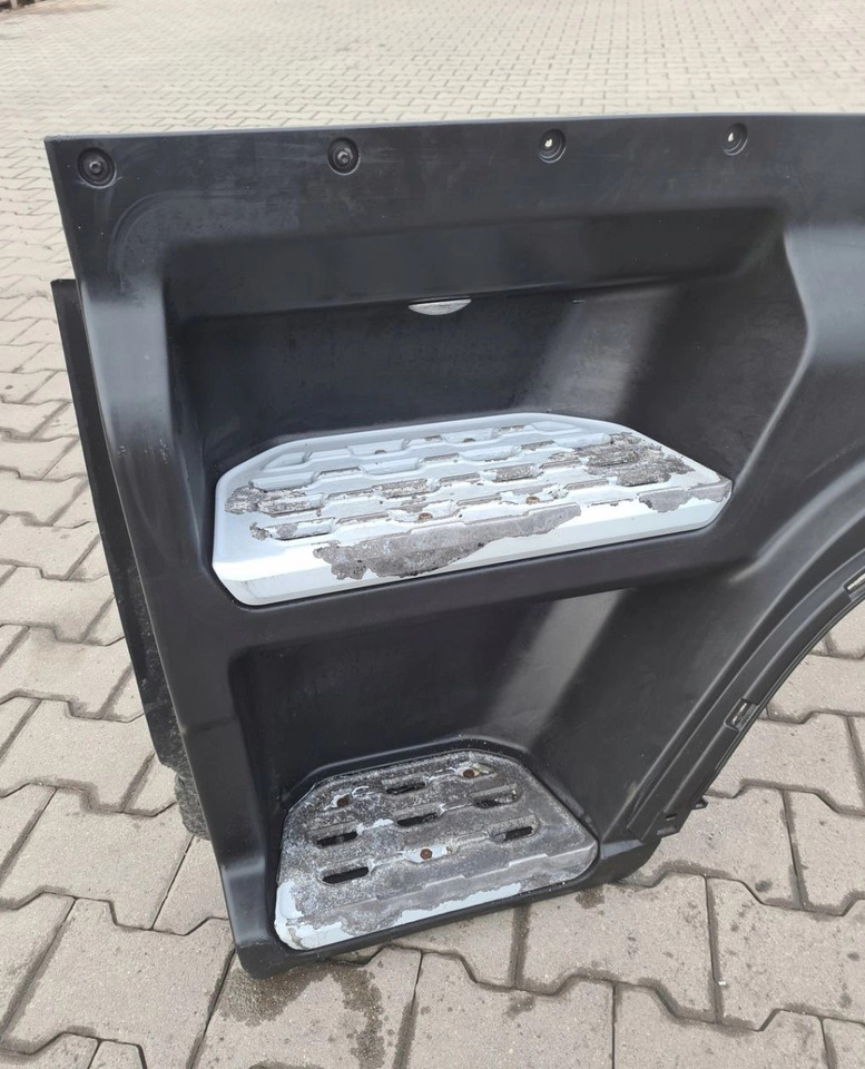 STOPNICA KOMPLETNA LEWA GÓRNA STOPIEŃ FORD F-MAX 500 TRUCKS - Schodík: obrázok 2 STOPNICA KOMPLETNA LEWA GÓRNA STOPIEŃ FORD F-MAX 500 TRUCKS - Schodík: obrázok 2