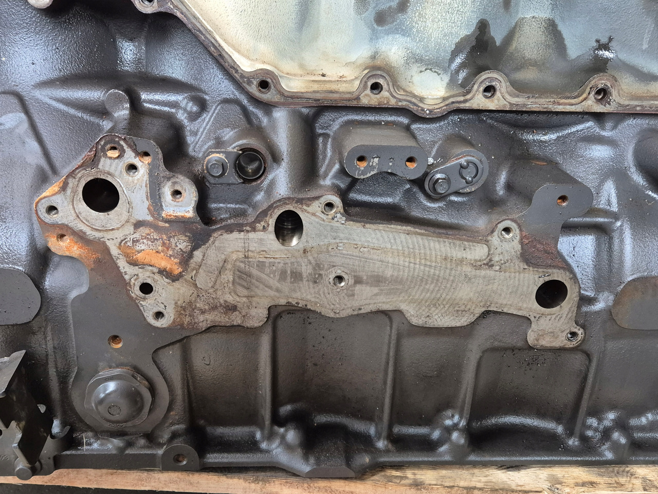 VOLVO BLOK SILNIKA RENAULT GAMA RANGE T EVO TURBOCOMPOUND VOLVO FH 5 D13K 2226825 K8 - Blok valcov pre Nákladné auto: obrázok 5 VOLVO BLOK SILNIKA RENAULT GAMA RANGE T EVO TURBOCOMPOUND VOLVO FH 5 D13K 2226825 K8 - Blok valcov pre Nákladné auto: obrázok 5