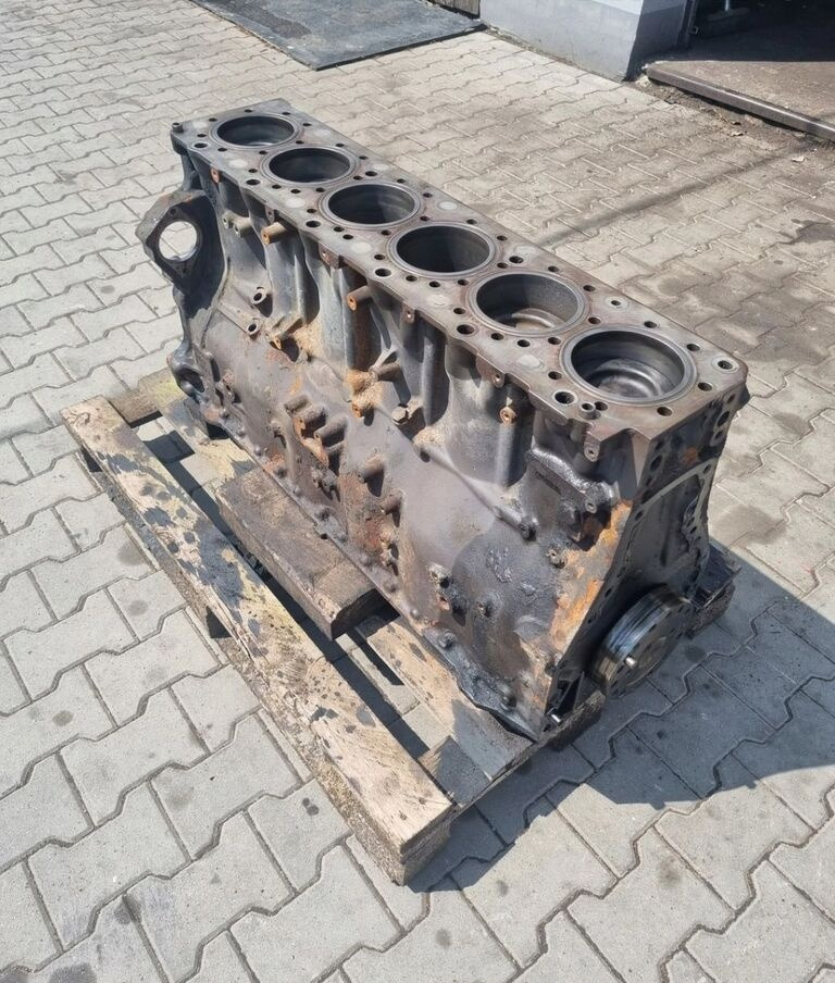 VOLVO BLOK SILNIKA SŁUPEK TŁOKI WAŁ KORBOWY VOLVO FH 12 D12 RENAULT MAGNUM DXI 12 - Blok valcov pre Nákladné auto: obrázok 4 VOLVO BLOK SILNIKA SŁUPEK TŁOKI WAŁ KORBOWY VOLVO FH 12 D12 RENAULT MAGNUM DXI 12 - Blok valcov pre Nákladné auto: obrázok 4