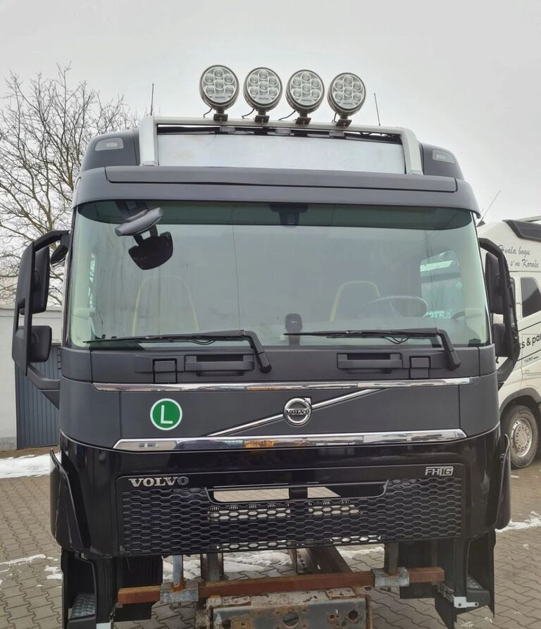 VOLVO KABINA KOMPLETNA VOLVO FH 16 750 EURO 6 GLOBETROTTER 2018 ROK - Kabína pre Nákladné auto: obrázok 1 VOLVO KABINA KOMPLETNA VOLVO FH 16 750 EURO 6 GLOBETROTTER 2018 ROK - Kabína pre Nákladné auto: obrázok 1
