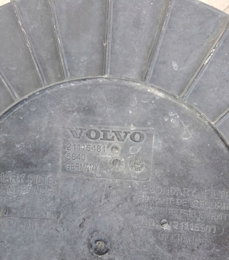 VOLVO OBUDOWA FILTRA POWIETRZA VOLVO FH FM 4 13 LIFT RENAULT GAMA T - Vzduchový filter pre Nákladné auto: obrázok 4 VOLVO OBUDOWA FILTRA POWIETRZA VOLVO FH FM 4 13 LIFT RENAULT GAMA T - Vzduchový filter pre Nákladné auto: obrázok 4