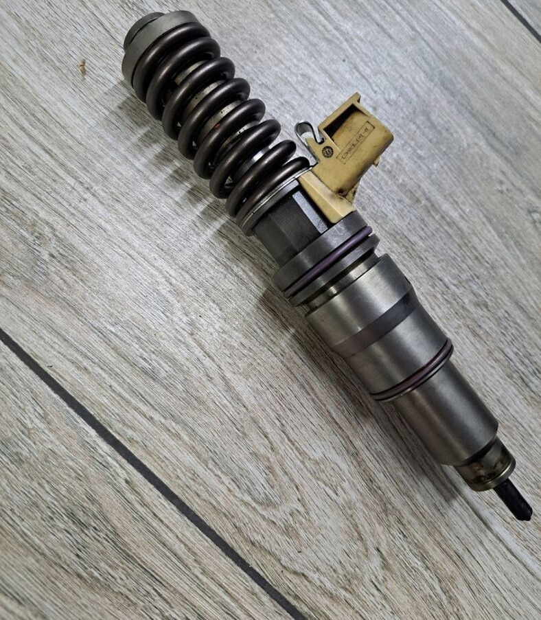 VOLVO POMPOWTRYSKIWACZ WTRYSK RENAULT PREMIUM DXI VOLVO FM 9 21582098 - Vstrekovač pre Nákladné auto: obrázok 1 VOLVO POMPOWTRYSKIWACZ WTRYSK RENAULT PREMIUM DXI VOLVO FM 9 21582098 - Vstrekovač pre Nákladné auto: obrázok 1