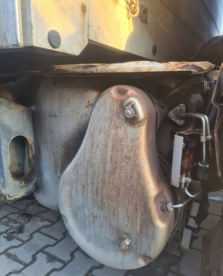 VOLVO TŁUMIK KOMPLETNY RENAULT GAMA D WIDE VOLVO FL FE D5K D8K EURO 6 - Katalyzátor: obrázok 4 VOLVO TŁUMIK KOMPLETNY RENAULT GAMA D WIDE VOLVO FL FE D5K D8K EURO 6 - Katalyzátor: obrázok 4