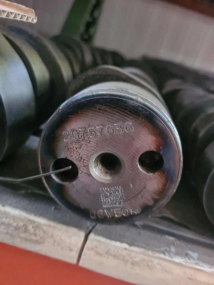 VOLVO WAŁEK ROZRZĄDU VOLVO FH FM RENAULT MAGNUM DXI 13 - Vačkový hriadeľ pre Nákladné auto: obrázok 2 VOLVO WAŁEK ROZRZĄDU VOLVO FH FM RENAULT MAGNUM DXI 13 - Vačkový hriadeľ pre Nákladné auto: obrázok 2