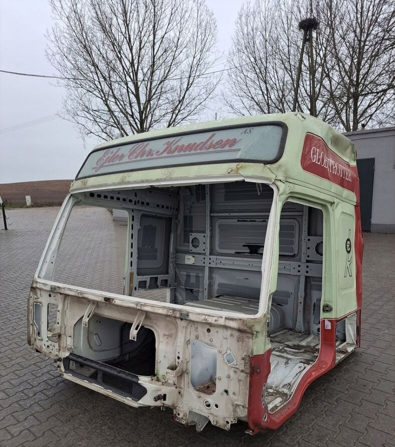 Volvo FM 4 - Kabína pre Nákladné auto: obrázok 2 Volvo FM 4 - Kabína pre Nákladné auto: obrázok 2