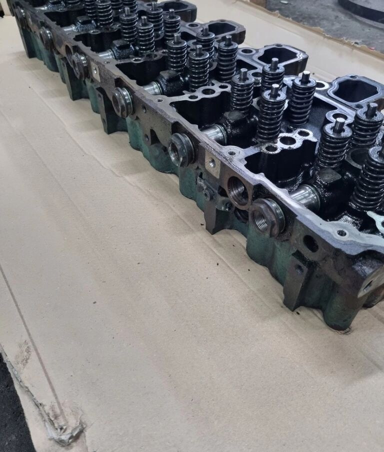 Volvo GŁOWICA SILNIKA FL FE D7E D7F RENAULT MIDLUM PREMIUM DXI 7 EURO Deutz Volvo - Hlava valcov pre Nákladné auto: obrázok 5 Volvo GŁOWICA SILNIKA FL FE D7E D7F RENAULT MIDLUM PREMIUM DXI 7 EURO Deutz Volvo - Hlava valcov pre Nákladné auto: obrázok 5