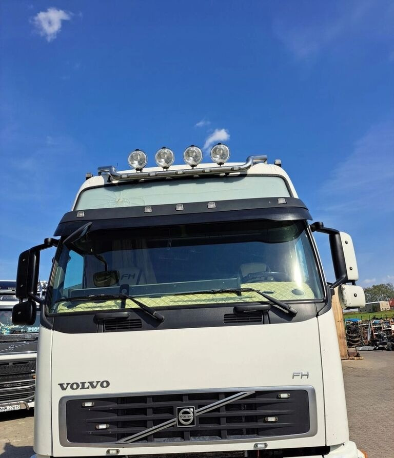 Volvo KOMPLETNA FH 12 13 XL WYSOKA AUTOMAT Volvo Wersja Europejska - Kabína pre Nákladné auto: obrázok 5 Volvo KOMPLETNA FH 12 13 XL WYSOKA AUTOMAT Volvo Wersja Europejska - Kabína pre Nákladné auto: obrázok 5
