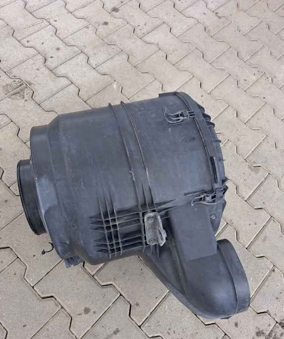 Volvo OBUDOWA FILTRA POWIETRZA VOLVO FH 5 EURO 6 - Vzduchový filter pre Nákladné auto: obrázok 3 Volvo OBUDOWA FILTRA POWIETRZA VOLVO FH 5 EURO 6 - Vzduchový filter pre Nákladné auto: obrázok 3