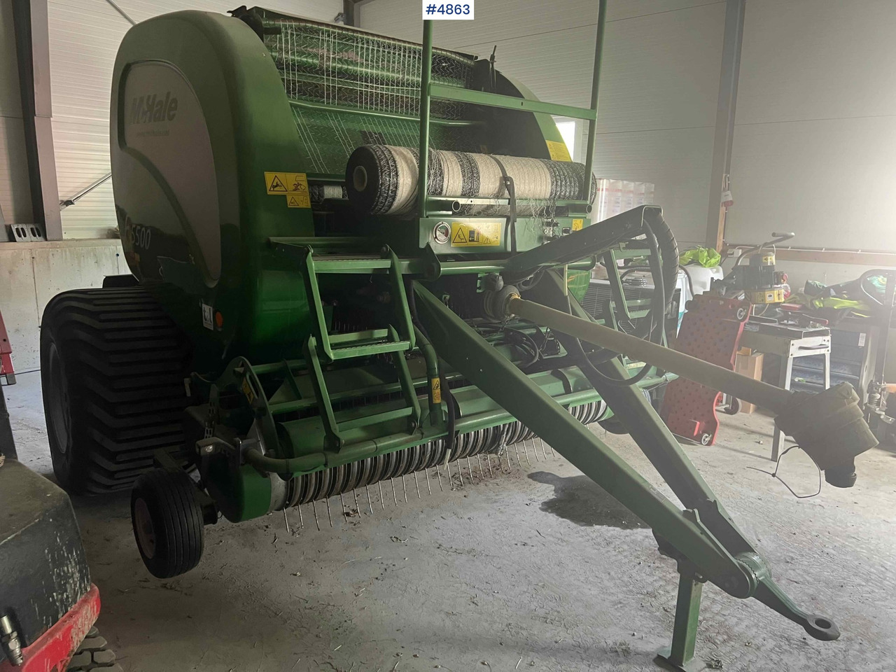 016 Mchale f5500 round baler - Lis na okrúhle balíky: obrázok 5 016 Mchale f5500 round baler - Lis na okrúhle balíky: obrázok 5