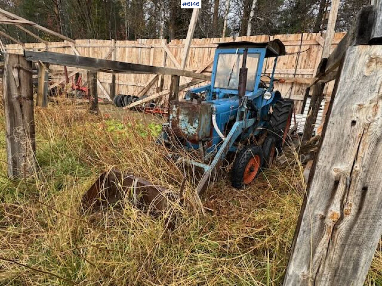 1962 Fordson Dexta with Hamjern backhoe attachment - Traktor: obrázok 3 1962 Fordson Dexta with Hamjern backhoe attachment - Traktor: obrázok 3