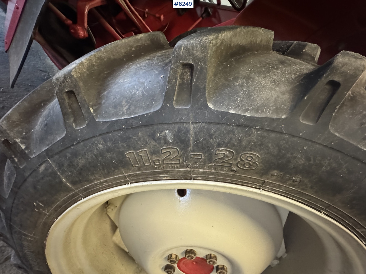 Leasing  1973 International 444 w/ Bjørnerud loader and bucket. WATCH VIDEO 1973 International 444 w/ Bjørnerud loader and bucket. WATCH VIDEO: obrázok 18