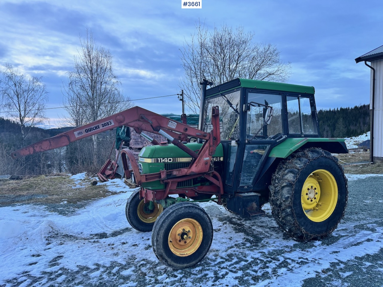 1980 John Deere 1140 Synchron w/ Front loader and bucket - Traktor: obrázok 3 1980 John Deere 1140 Synchron w/ Front loader and bucket - Traktor: obrázok 3