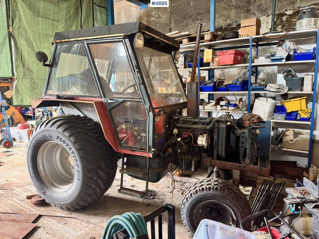 1982 Zetor 5011 4x2 Traktor. Gåen Clutch. - Traktor: obrázok 1 1982 Zetor 5011 4x2 Traktor. Gåen Clutch. - Traktor: obrázok 1