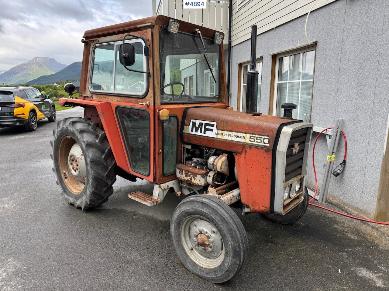 1983 Massey Ferguson 550 - Traktor: obrázok 1 1983 Massey Ferguson 550 - Traktor: obrázok 1