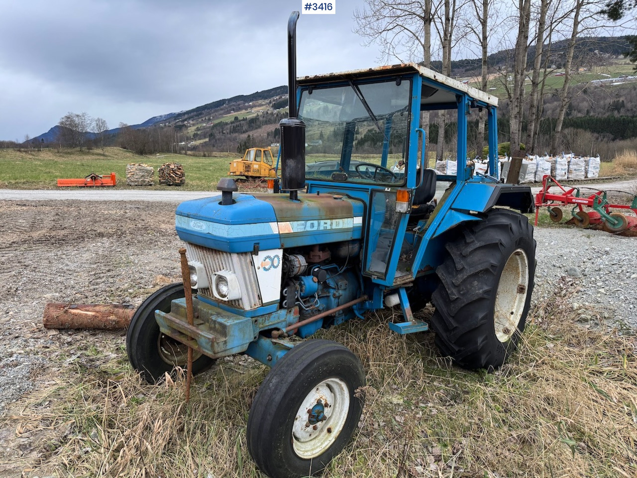 1985 Ford 4610 - Traktor: obrázok 3 1985 Ford 4610 - Traktor: obrázok 3