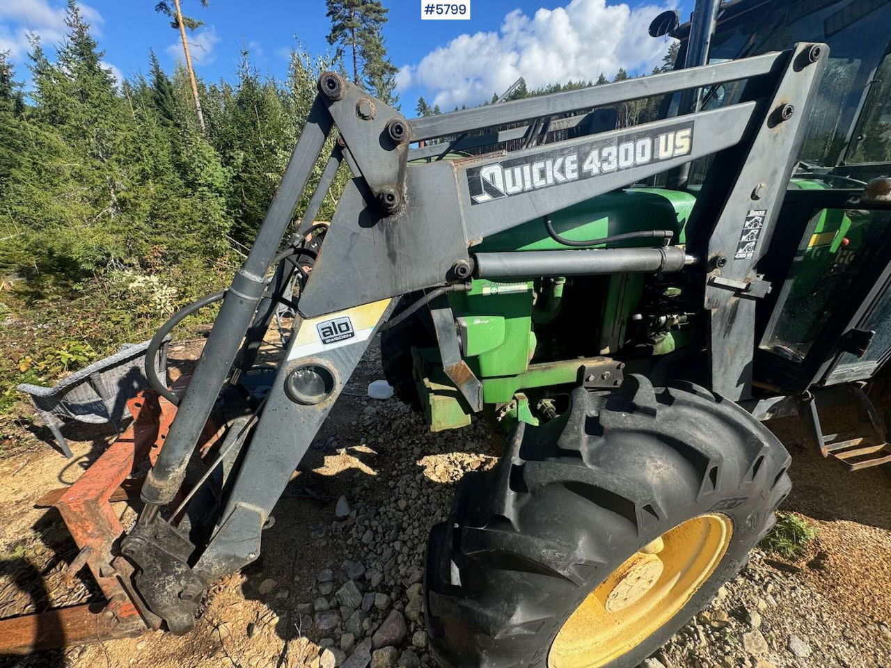 1985 John Deere 2040 4x4 w/ front loader - Traktor: obrázok 3 1985 John Deere 2040 4x4 w/ front loader - Traktor: obrázok 3