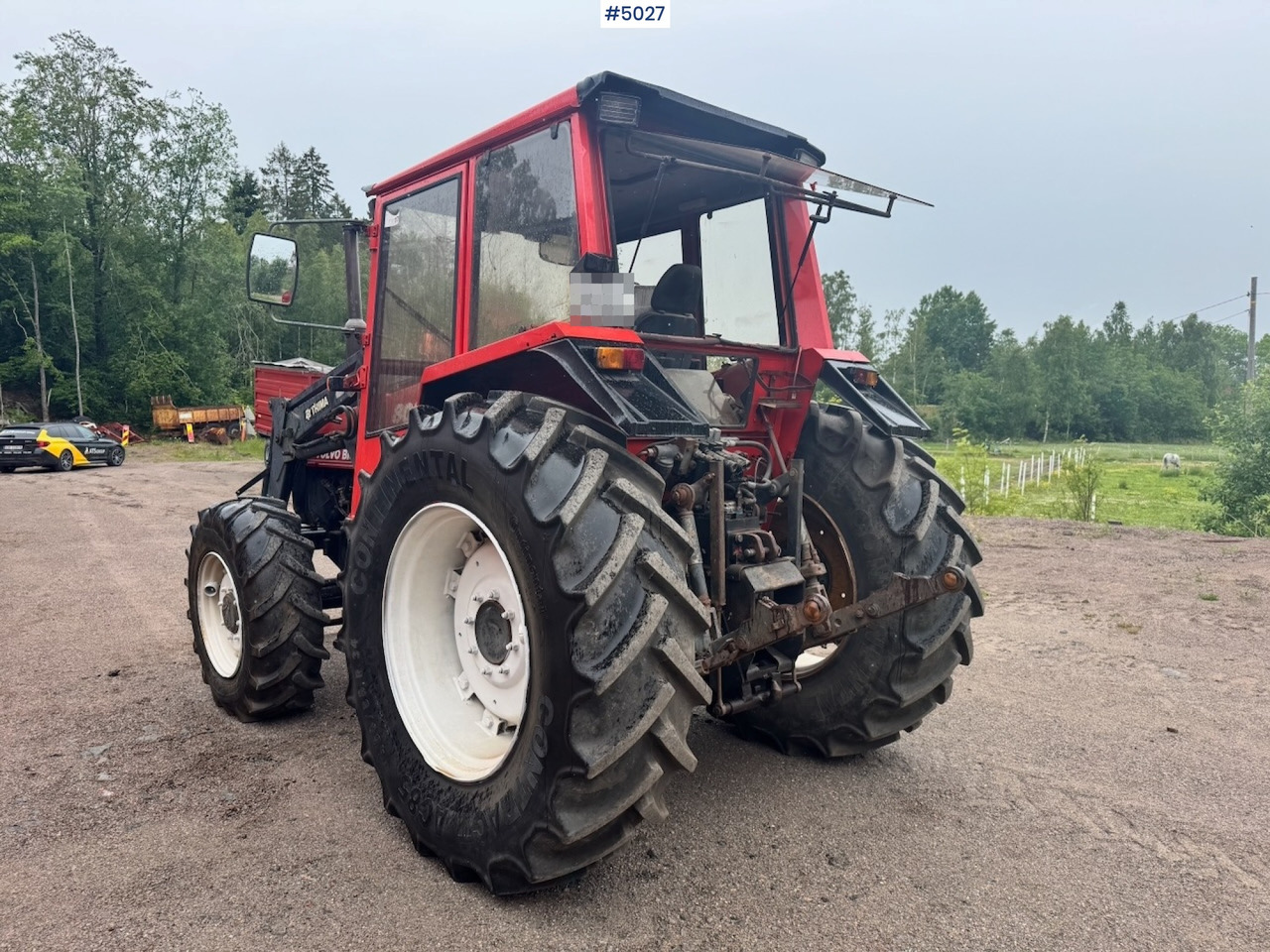 1985 Volvo Valmet 805 Turbo 4x4 w/ Front loader - Traktor: obrázok 4 1985 Volvo Valmet 805 Turbo 4x4 w/ Front loader - Traktor: obrázok 4