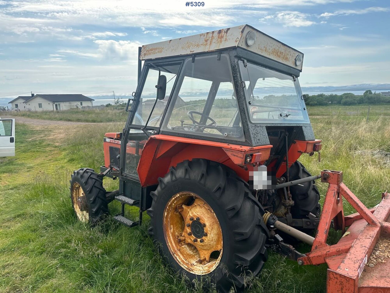 1989 Zetor 5245 tractor w/ snow blower. - Traktor: obrázok 4 1989 Zetor 5245 tractor w/ snow blower. - Traktor: obrázok 4