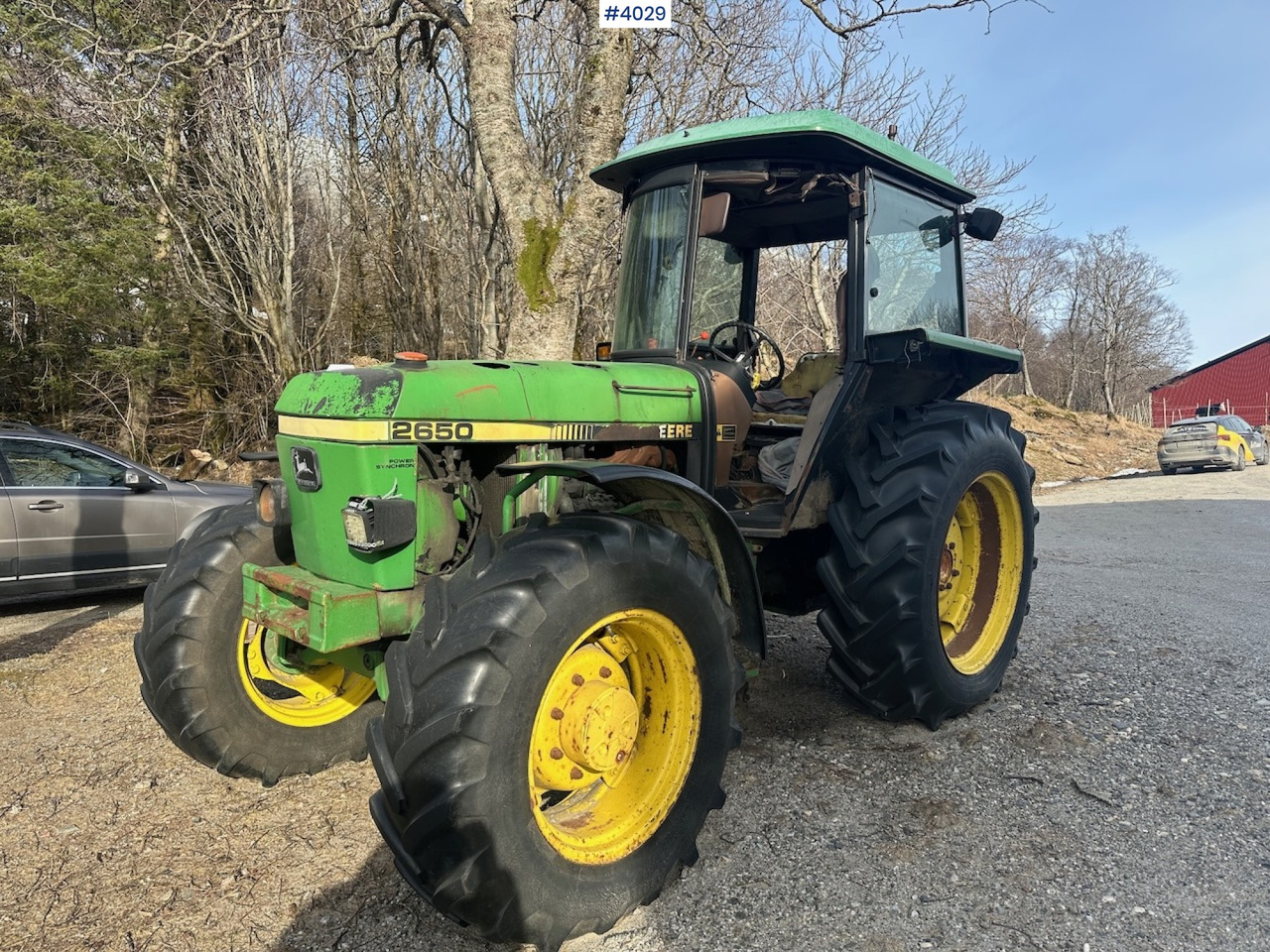 1991 John Deere 2650 Synchron tractor rep.object. - Traktor: obrázok 1 1991 John Deere 2650 Synchron tractor rep.object. - Traktor: obrázok 1
