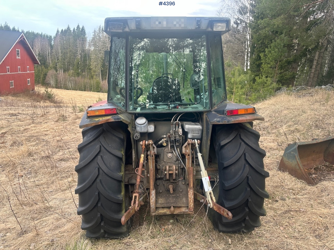1991 Massey-Ferguson 3060 4x4 tractor. Rep. object - Traktor: obrázok 5 1991 Massey-Ferguson 3060 4x4 tractor. Rep. object - Traktor: obrázok 5
