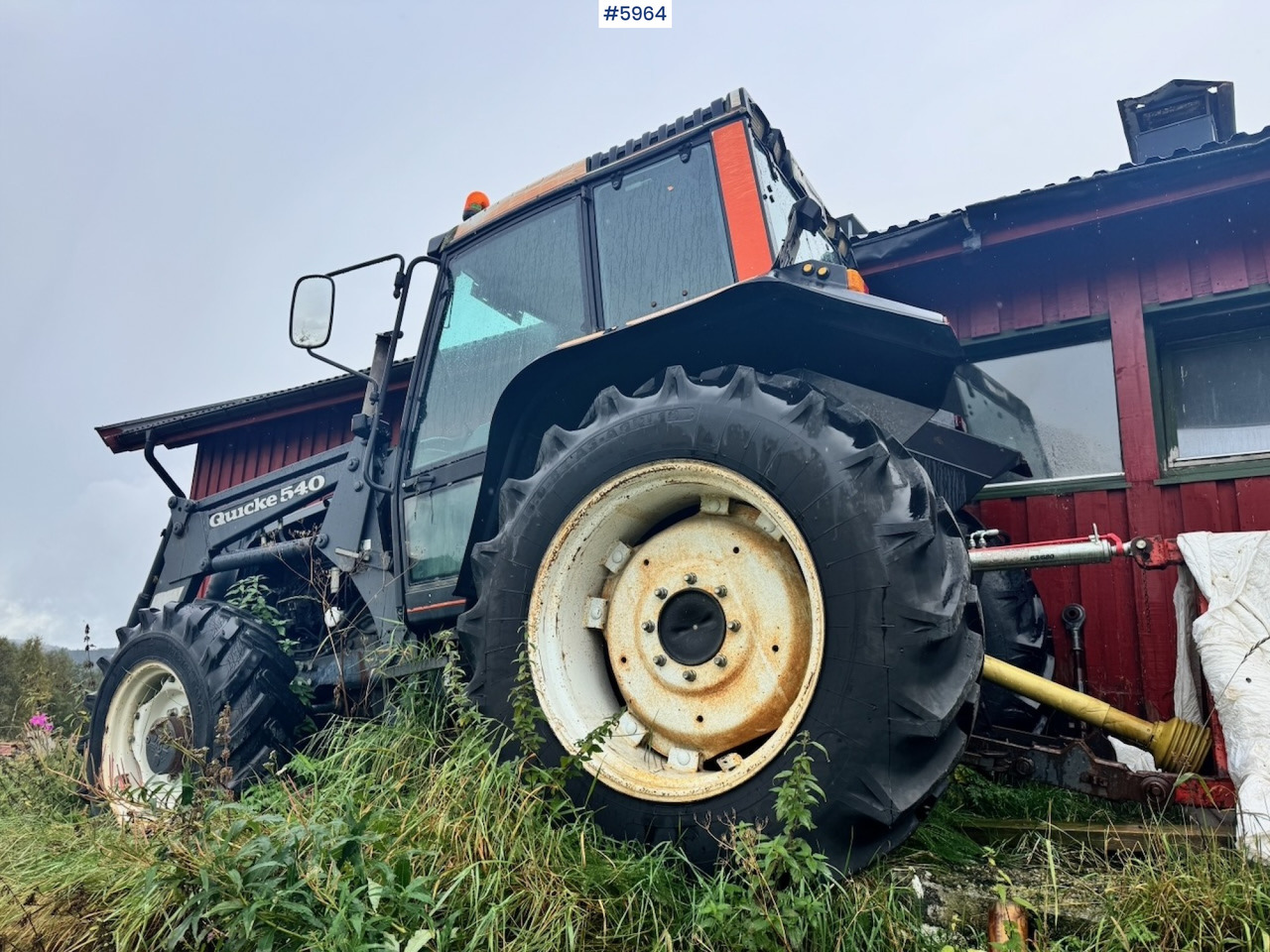 1991 Valmet 6100 Turbo with front loader and bucket - Traktor: obrázok 3 1991 Valmet 6100 Turbo with front loader and bucket - Traktor: obrázok 3