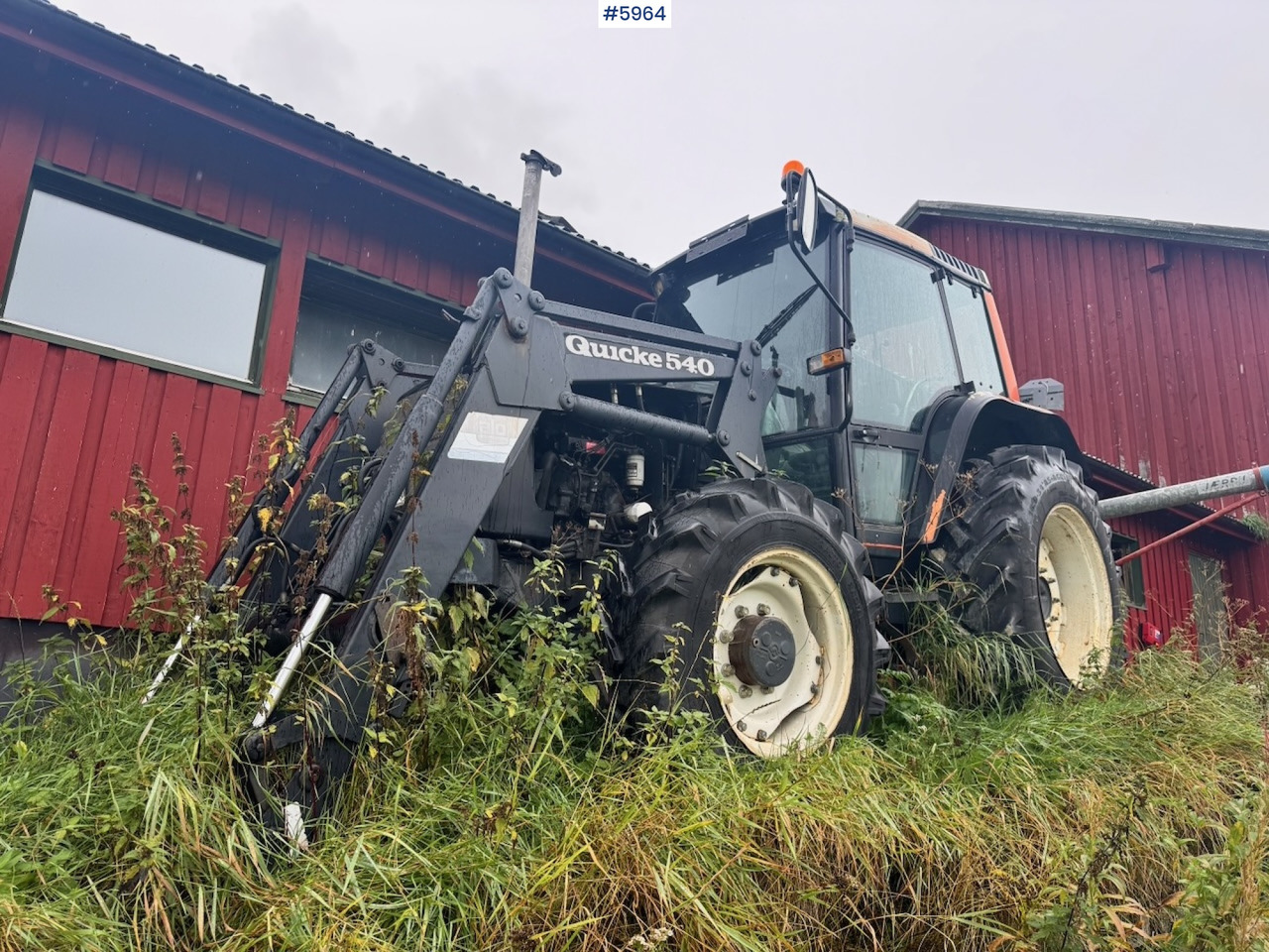 1991 Valmet 6100 Turbo with front loader and bucket - Traktor: obrázok 4 1991 Valmet 6100 Turbo with front loader and bucket - Traktor: obrázok 4