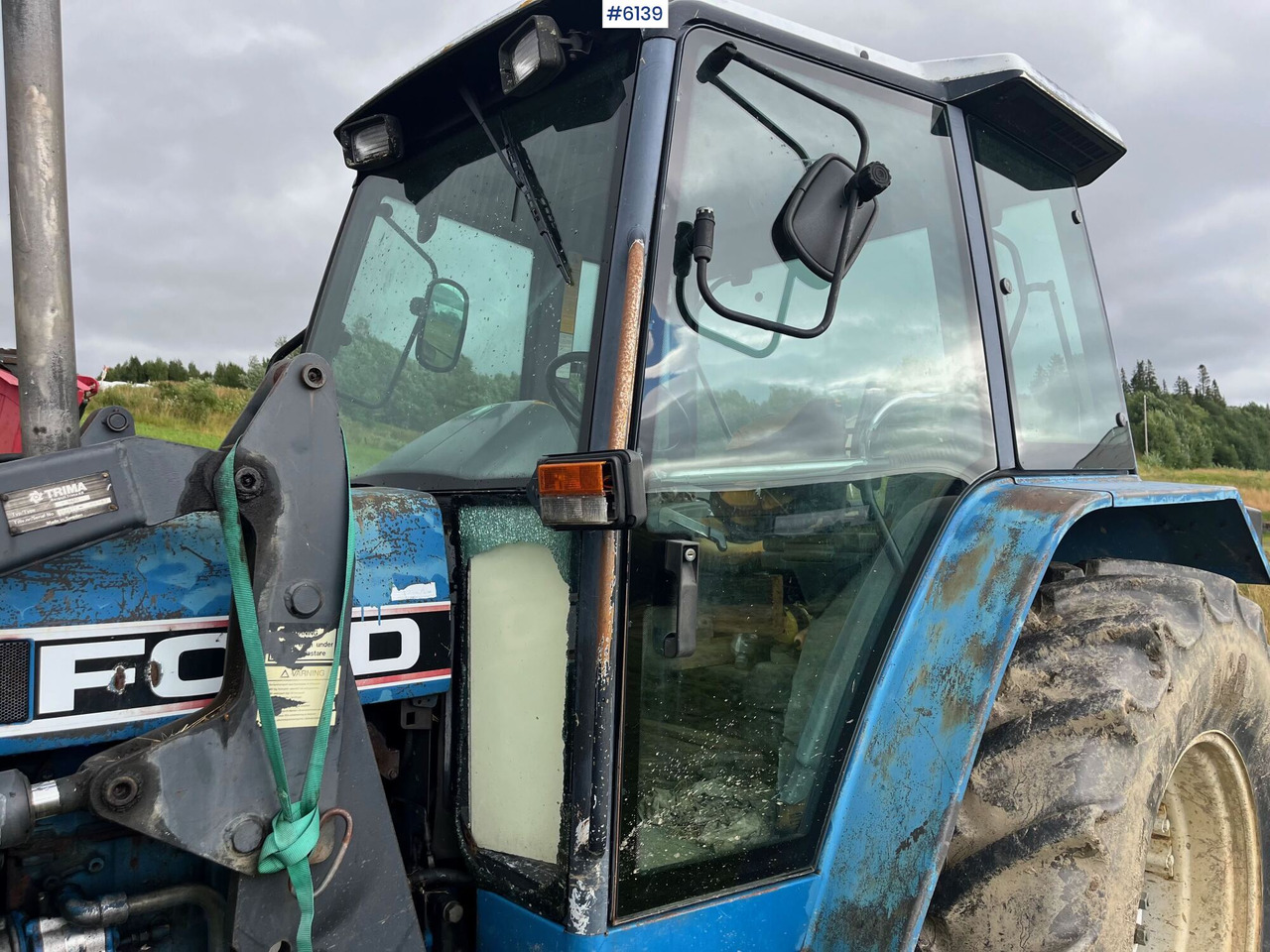 1992 Ford 5640 w/ Trima front loader - Traktor: obrázok 4 1992 Ford 5640 w/ Trima front loader - Traktor: obrázok 4