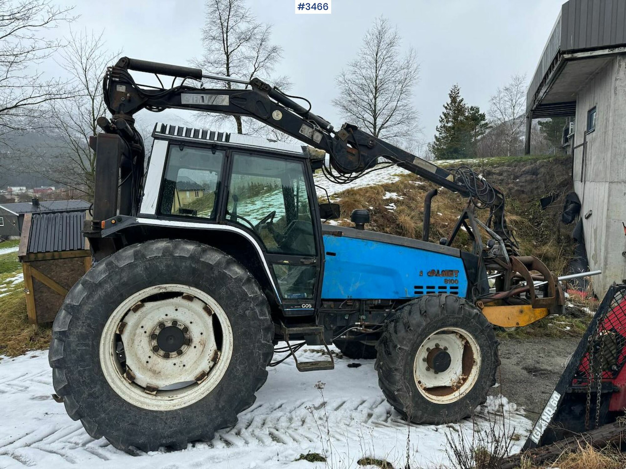 1993 Valmet 8100 m/ Hiab FMV Crane and timber trailer - Traktor: obrázok 5 1993 Valmet 8100 m/ Hiab FMV Crane and timber trailer - Traktor: obrázok 5