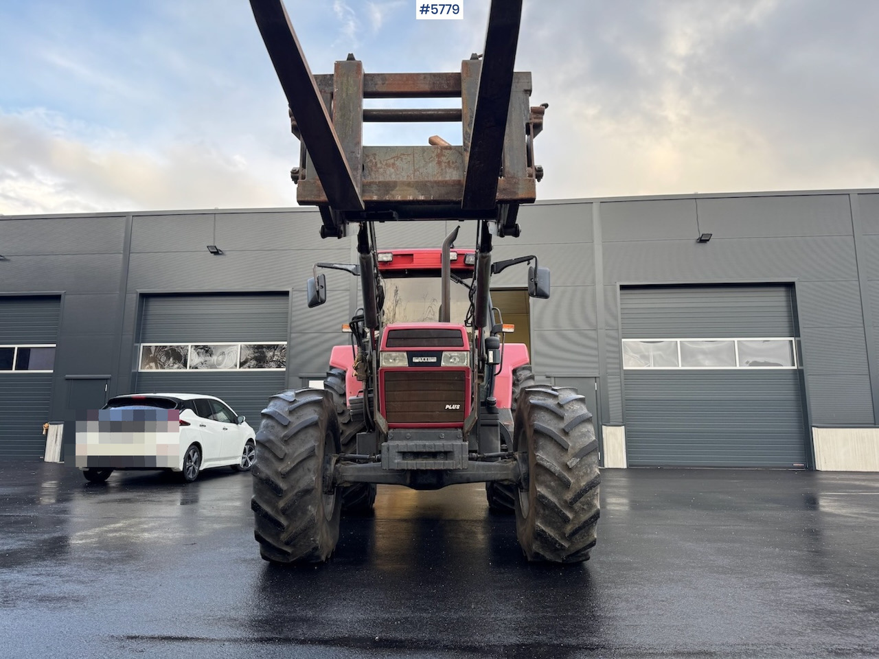 1995 Case IH 5150 Maxxum w/ front loader. - Traktor: obrázok 5 1995 Case IH 5150 Maxxum w/ front loader. - Traktor: obrázok 5