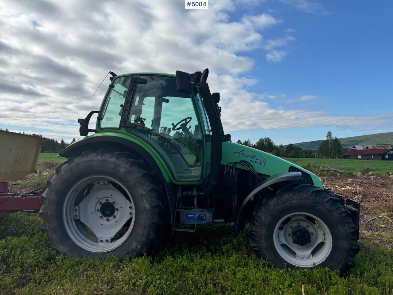 1997 Deutz-Fahr Agrotron 6.05S 4x4 Ploughing rig - Traktor: obrázok 4 1997 Deutz-Fahr Agrotron 6.05S 4x4 Ploughing rig - Traktor: obrázok 4