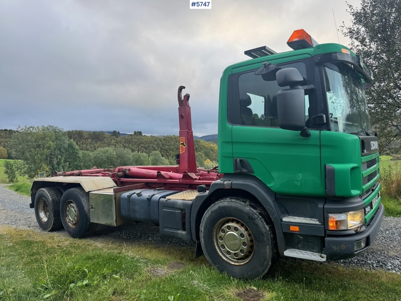 1998 Scania 94D 310 Hook‑truck - Hákový nosič kontajnerov: obrázok 5 1998 Scania 94D 310 Hook‑truck - Hákový nosič kontajnerov: obrázok 5