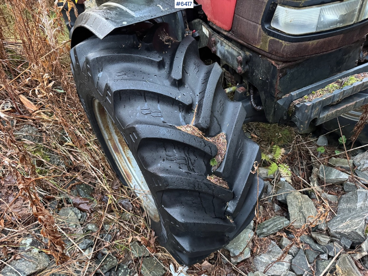 1999 Case IH Maxxum MX 100C w/ front loader, bucket and blade. Repair object. - Traktor: obrázok 4 1999 Case IH Maxxum MX 100C w/ front loader, bucket and blade. Repair object. - Traktor: obrázok 4