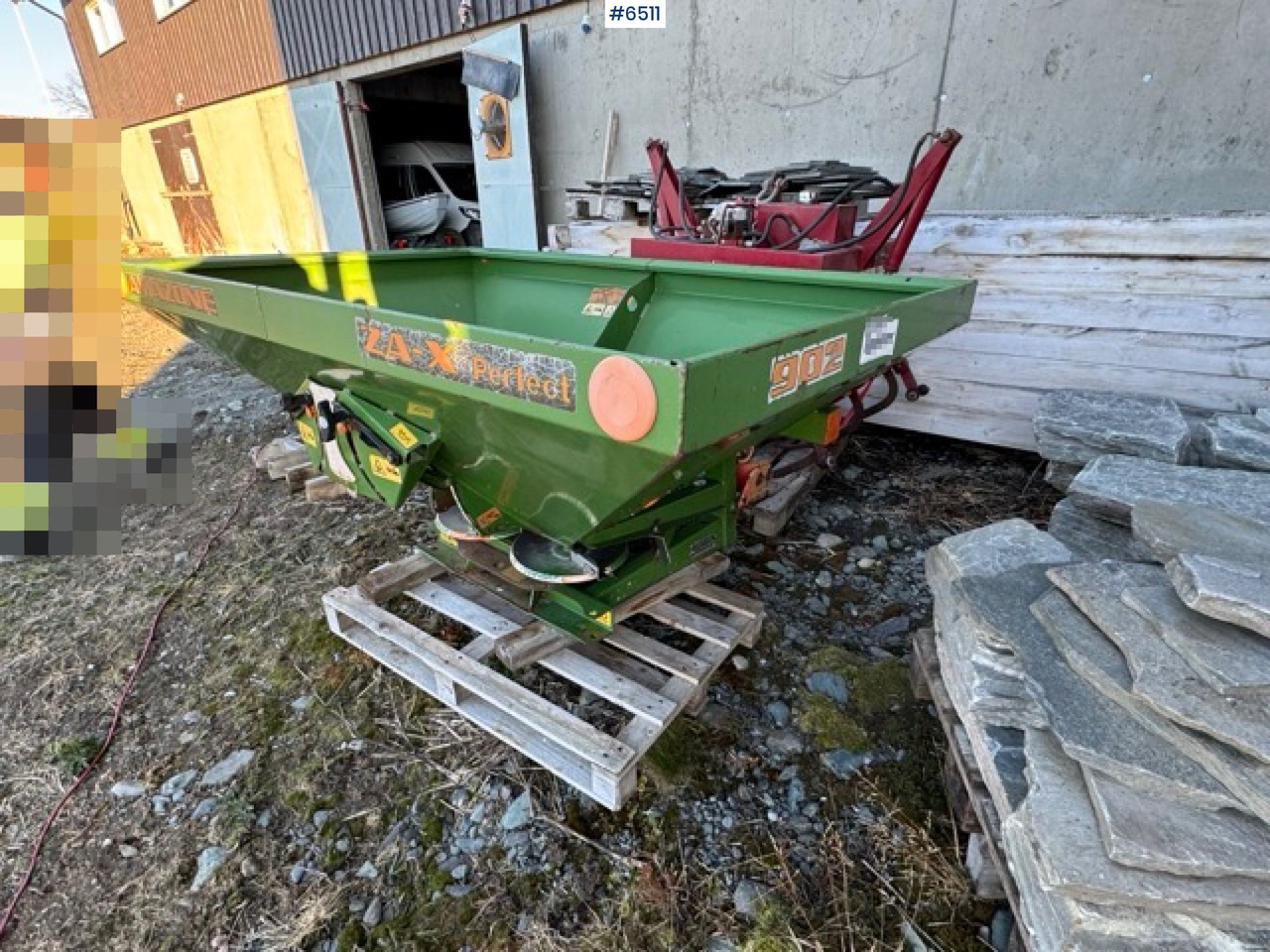 2000 Amazone ZA-X Perfect Fertilizer spreader - Rozmetač hnojiva: obrázok 4 2000 Amazone ZA-X Perfect Fertilizer spreader - Rozmetač hnojiva: obrázok 4