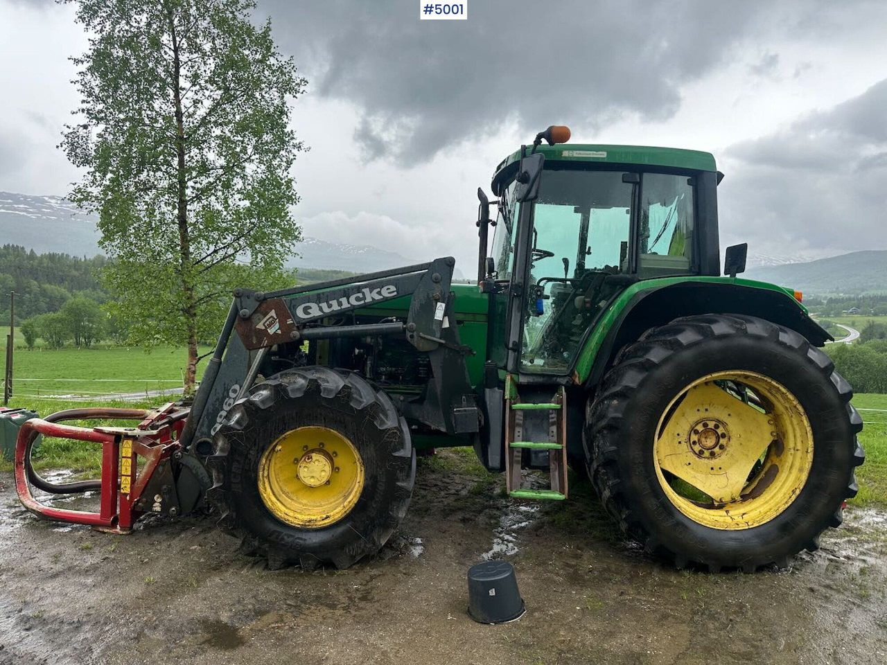 2000 John Deere 6610 4x4 tractor w/ front loader. - Traktor: obrázok 3 2000 John Deere 6610 4x4 tractor w/ front loader. - Traktor: obrázok 3