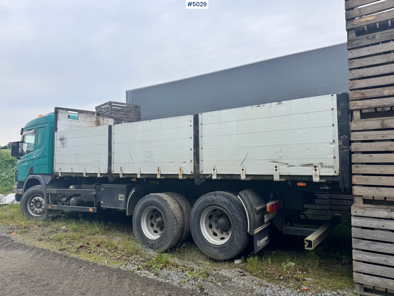 2000 Scania P124 6x2 Tipper truck - Sklápač: obrázok 4 2000 Scania P124 6x2 Tipper truck - Sklápač: obrázok 4