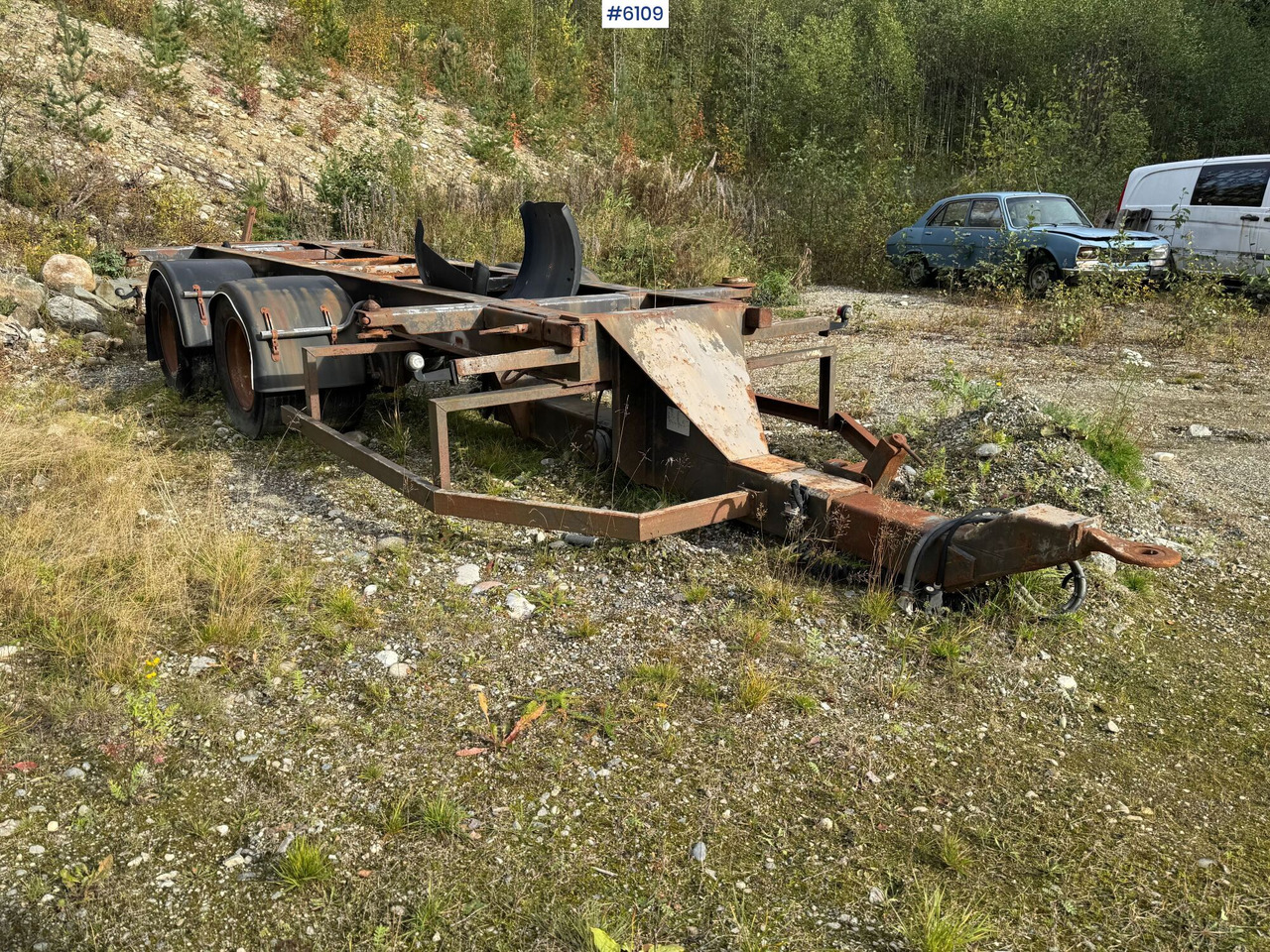 2002 Istrail container trailer. Repair object. - Príves podvalník: obrázok 1 2002 Istrail container trailer. Repair object. - Príves podvalník: obrázok 1