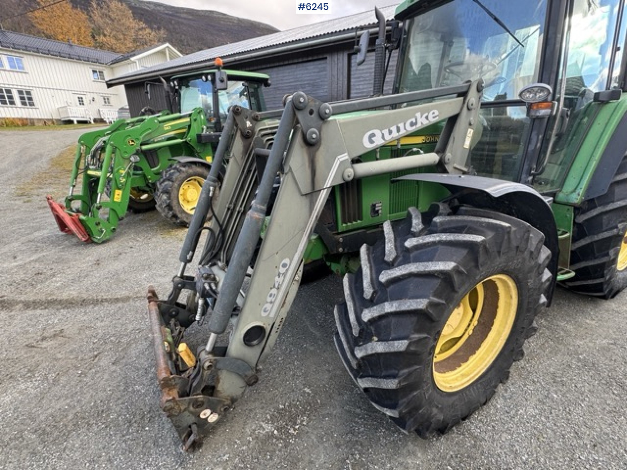 2002 John Deere 6310 with Loader (3rd Function) – SEE VIDEO! - Traktor: obrázok 5 2002 John Deere 6310 with Loader (3rd Function) – SEE VIDEO! - Traktor: obrázok 5
