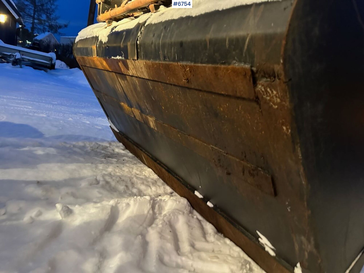 Traktor 2004 New Holland TS115A 4x4 w/ Front loader, bucket, grading bucket and snow blower.: obrázok 28