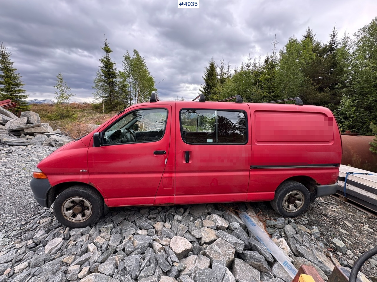 2005 Toyota Hiace 4WD Van. - Furgon: obrázok 1 2005 Toyota Hiace 4WD Van. - Furgon: obrázok 1
