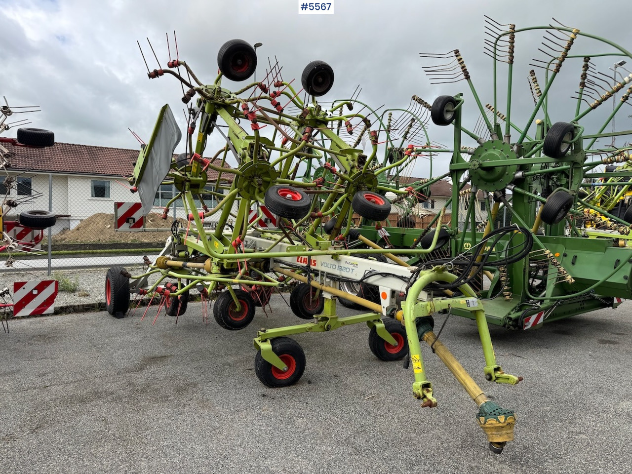 2006 Claas Volto 1320 T - Stroje na zber krmovín: obrázok 1 2006 Claas Volto 1320 T - Stroje na zber krmovín: obrázok 1